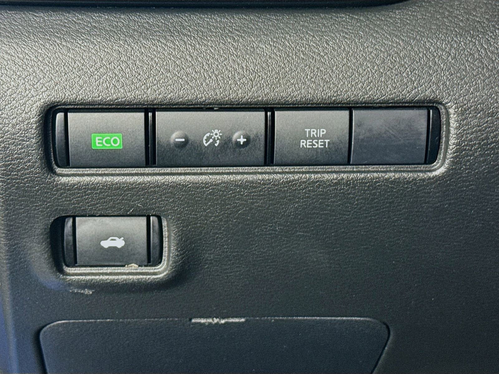 Used 2021 Nissan Sentra SV image 11