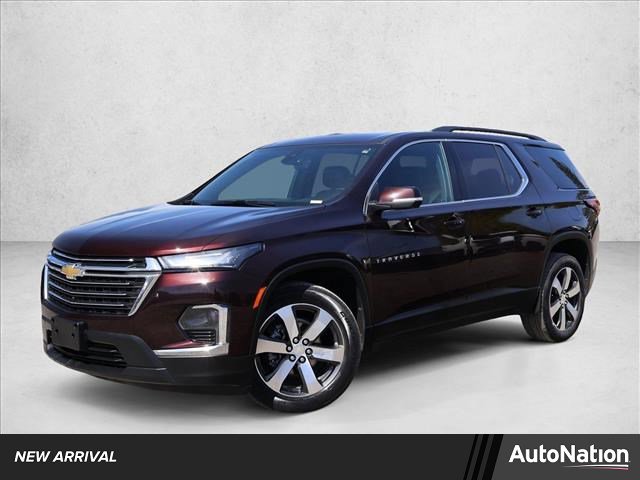 Used 2022 Chevrolet Traverse LT w/ LT Premium Package AWD/4WD image 1