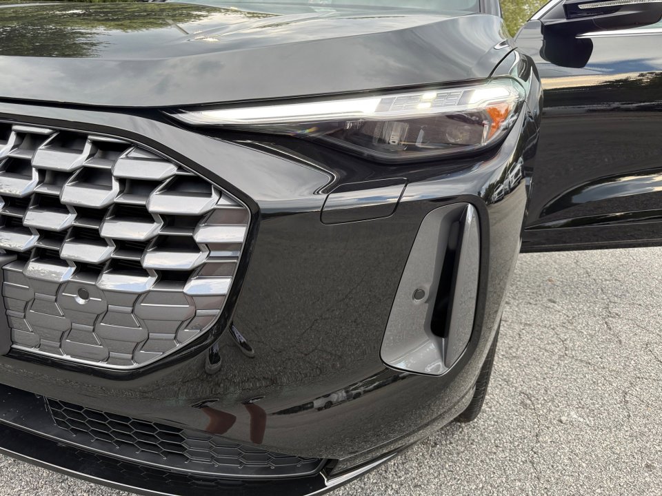 New 2025 Audi Q5 Premium Plus image 25