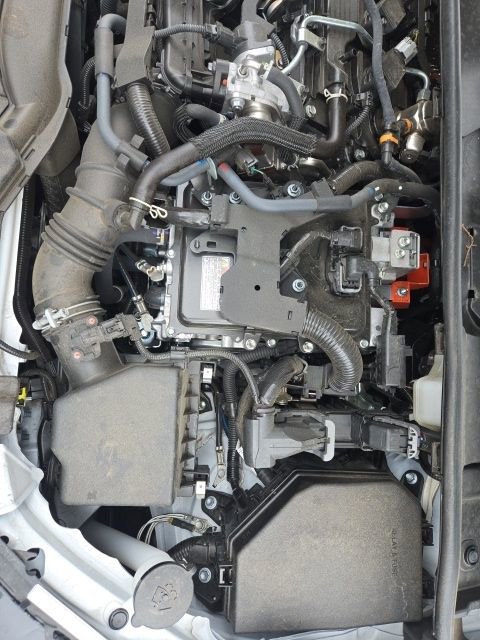 Used 2025 Toyota Prius LE FWD image 20