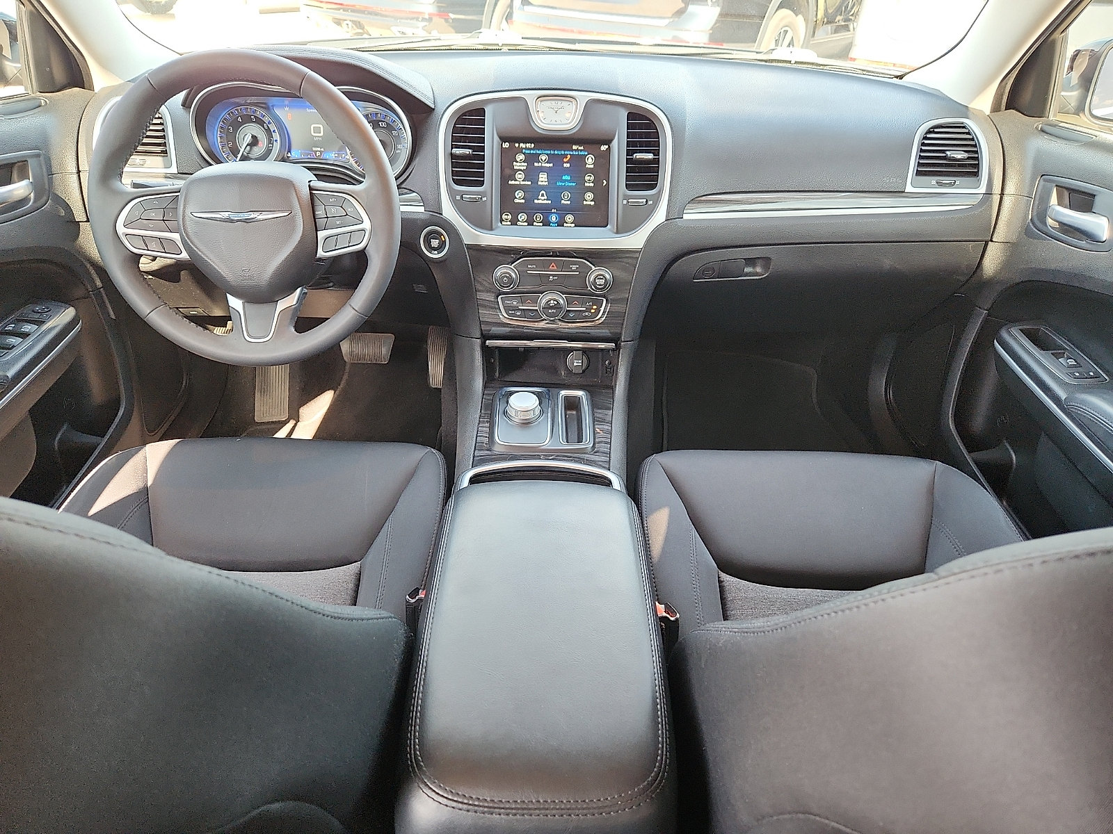 Used 2022 Chrysler 300 Touring w/ Sport Appearance Package RWD image 10