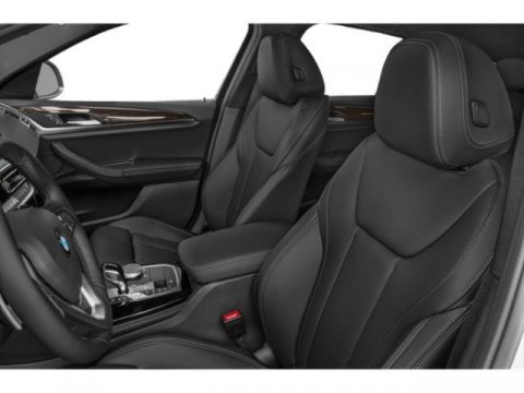 Used 2023 BMW X4 xDrive30i w/ M Sport Package AWD/4WD image 9