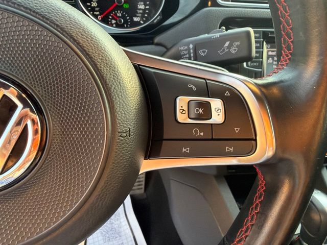 Used 2017 Volkswagen Jetta GLI FWD image 13