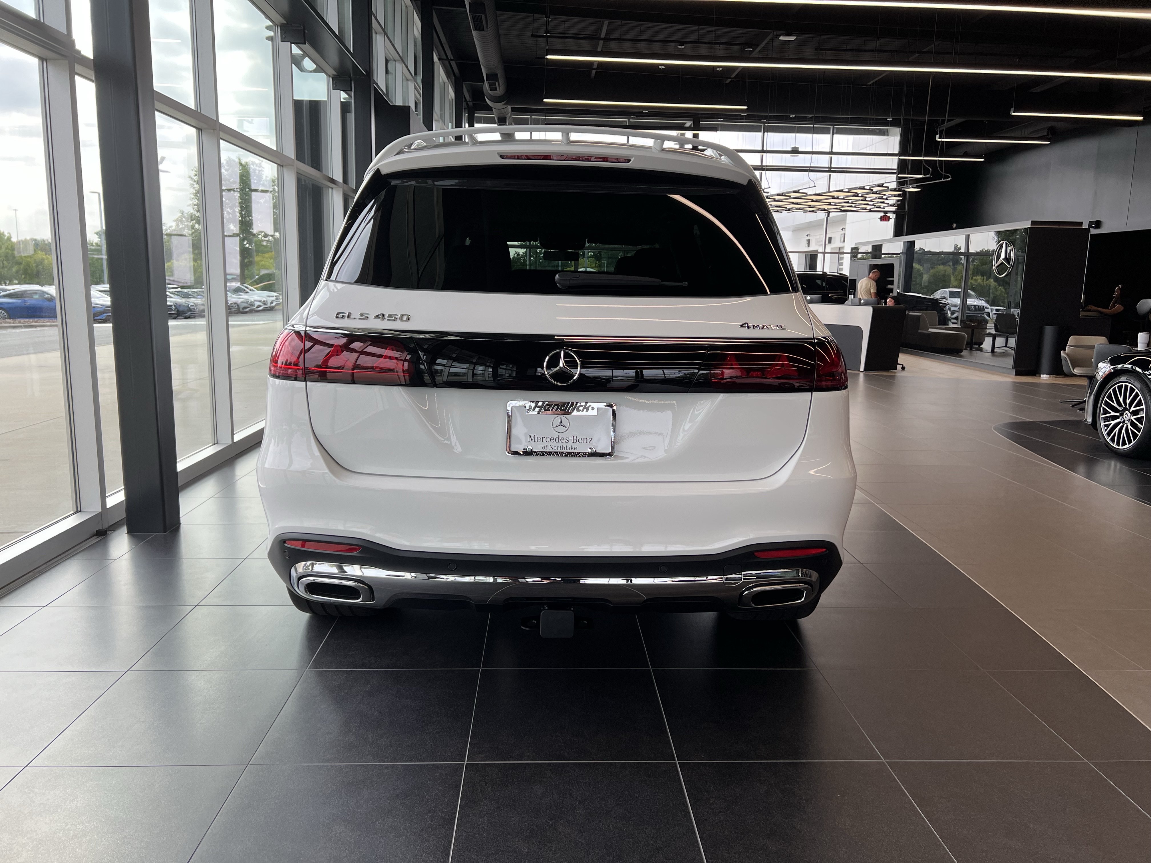 New 2027 Mercedes-Benz GLS 450 4MATIC image 7
