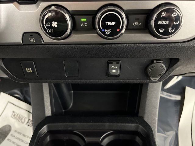 Used 2017 Toyota Tacoma SR5 image 27