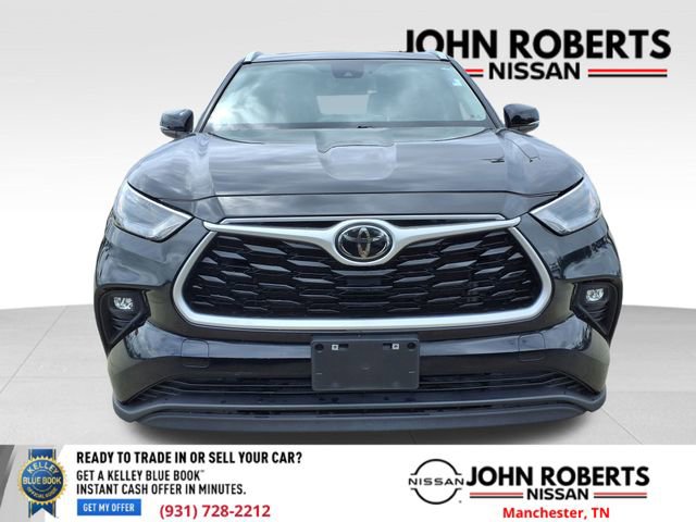 Used 2023 Toyota Highlander XLE image 14