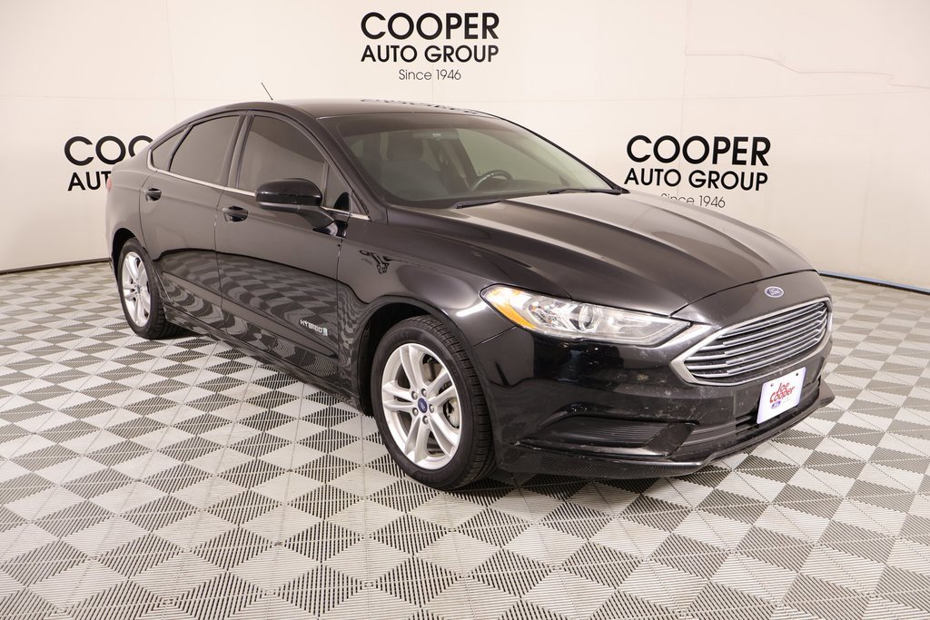 Used 2018 Ford Fusion SE