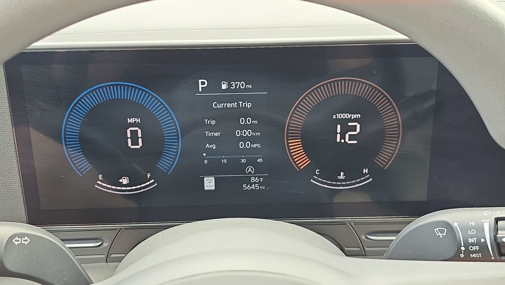 Used 2026 Hyundai Kona SE FWD image 17
