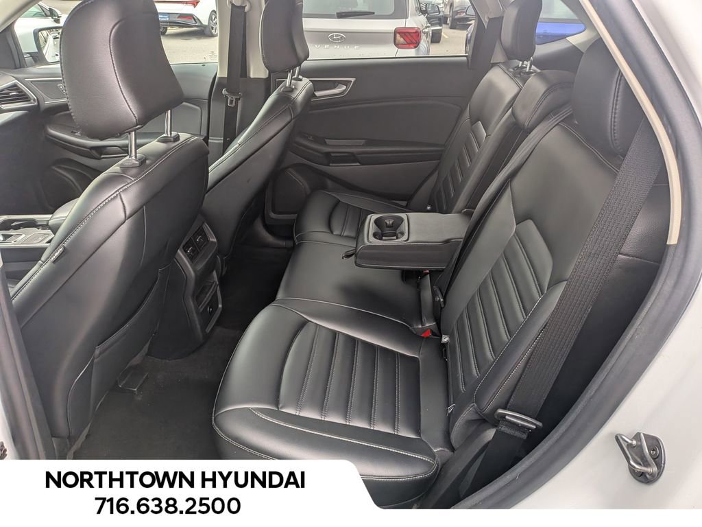 Used 2023 Ford Edge SEL image 29