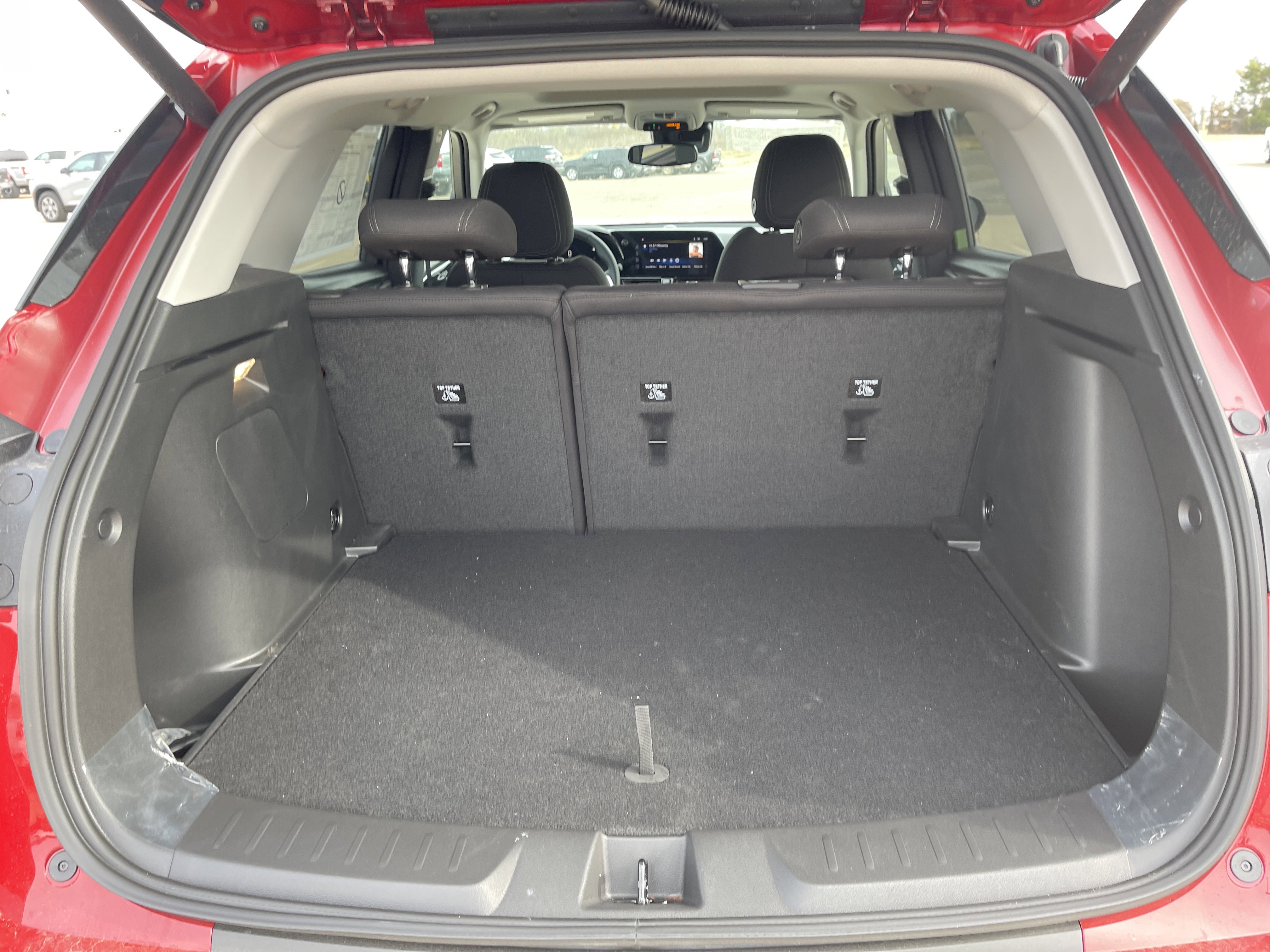 New 2026 Chevrolet TrailBlazer LT w/ Convenience Package FWD image 13