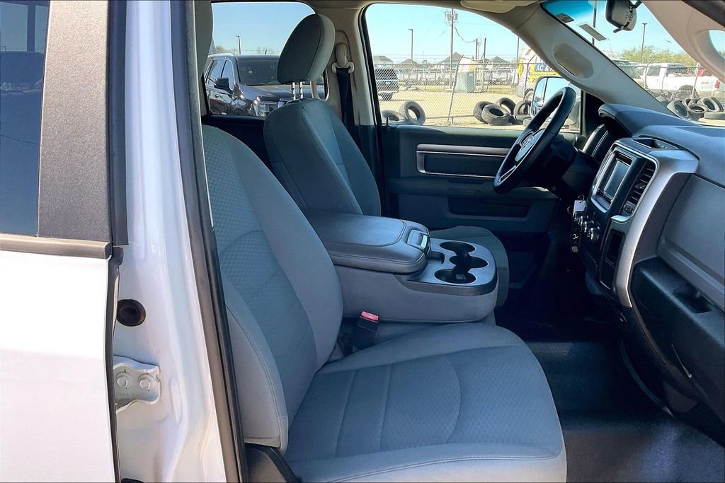 Used 2017 RAM 1500 Classic SLT image 28