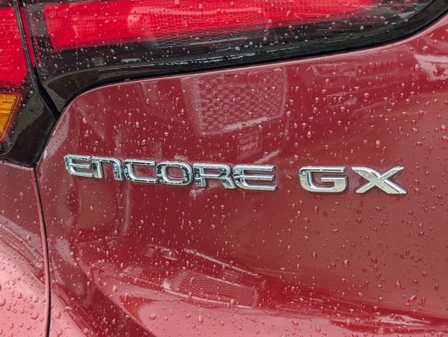 Certified 2025 Buick Encore GX Preferred FWD image 8