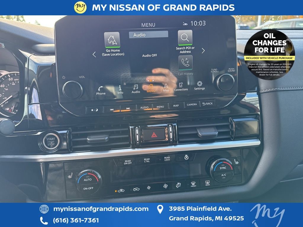 Used 2023 Nissan Pathfinder SL image 40