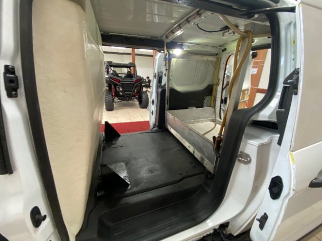 Used 2017 Ford Transit Connect XL FWD image 11