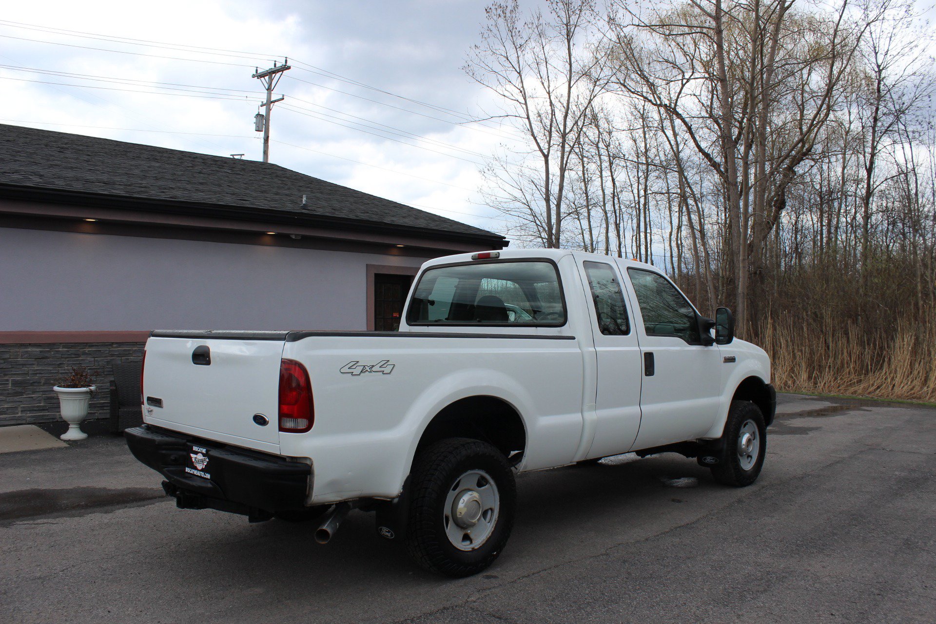Used 2005 Ford F250 XLT AWD/4WD image 4