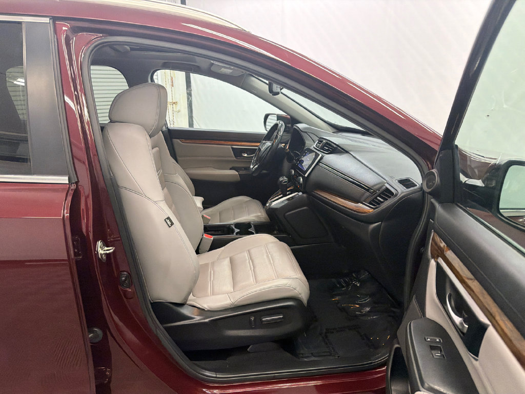 Used 2019 Honda CR-V Touring image 15