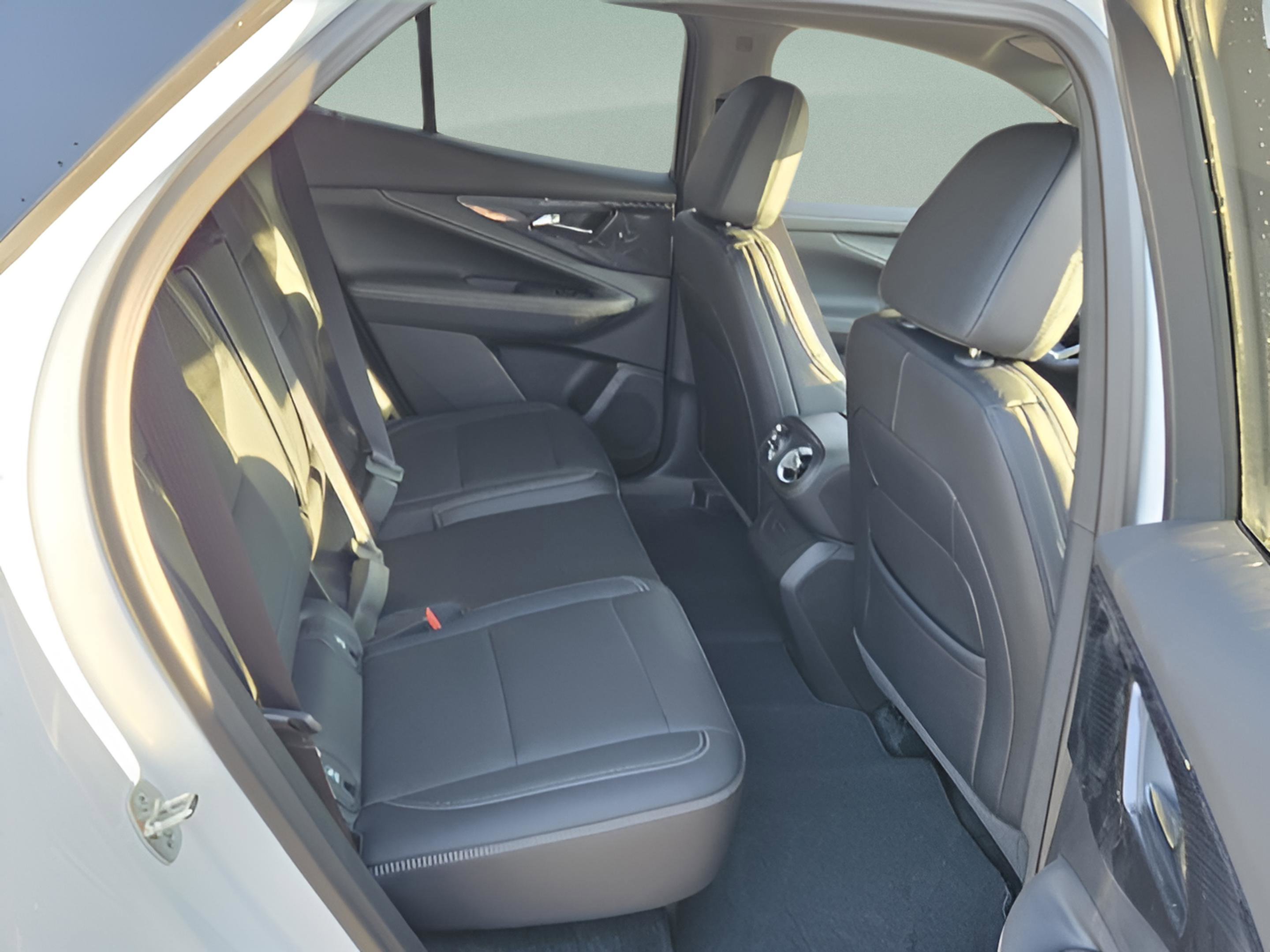 New 2025 Chevrolet Blazer EV LT image 13