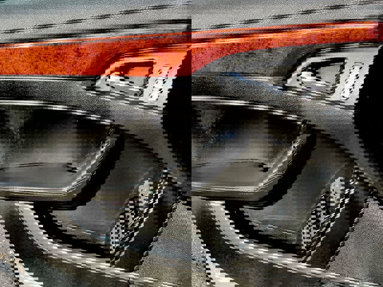 Used 2011 Cadillac CTS Luxury image 29