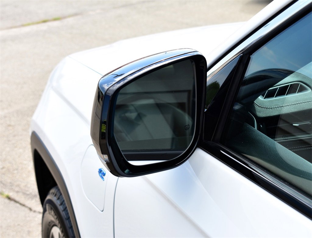 New 2024 Jeep Grand Cherokee Limited 4xe image 14