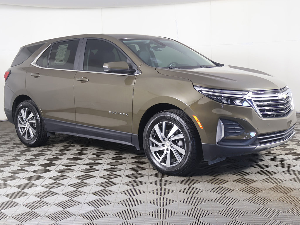 Used 2024 Chevrolet Equinox LT FWD image 3