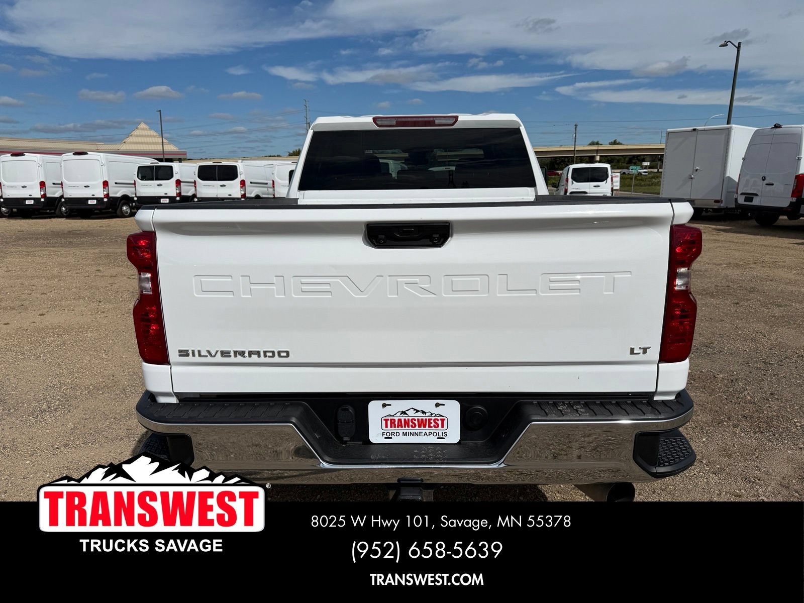 Used 2025 Chevrolet Silverado 2500 LT w/ Convenience Package AWD/4WD image 15