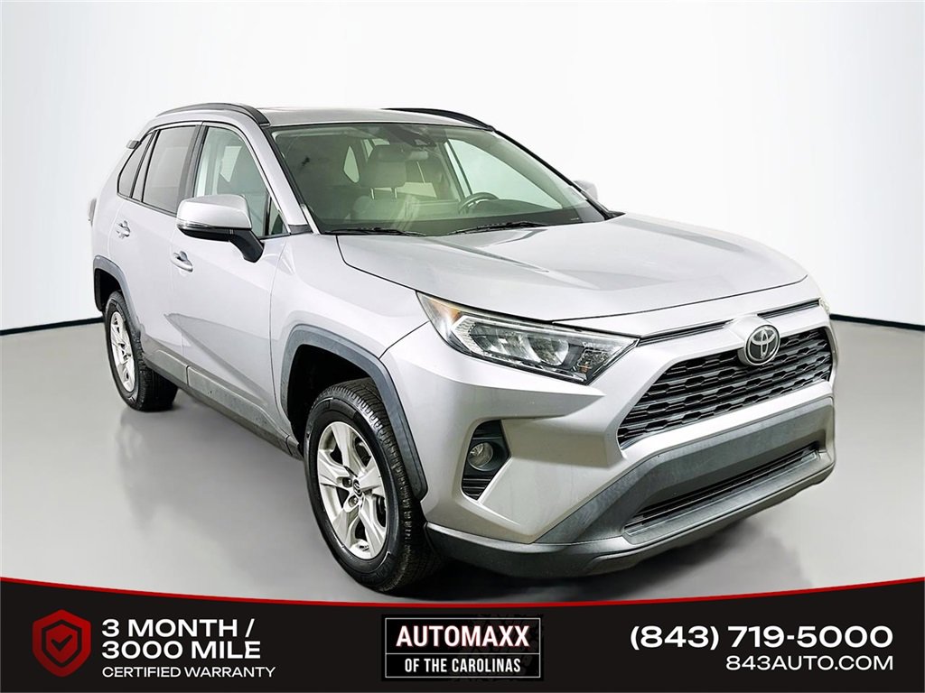 Used 2019 Toyota RAV4 XLE image 1