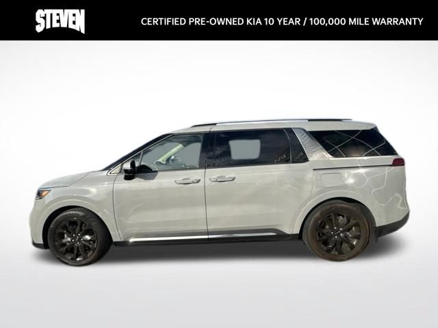 Certified 2024 Kia Carnival SX FWD image 3