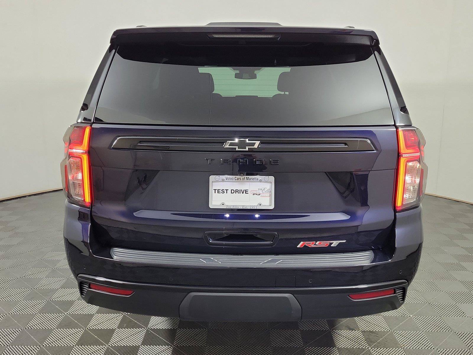 Used 2024 Chevrolet Tahoe RST w/ Luxury Package AWD/4WD image 5