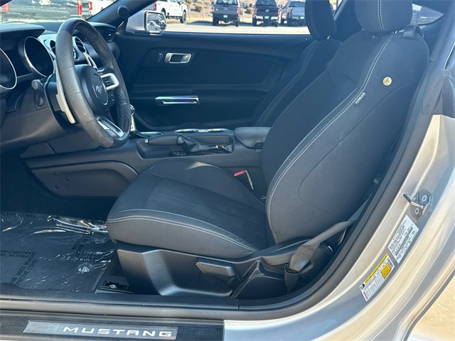 Used 2019 Ford Mustang Coupe image 9