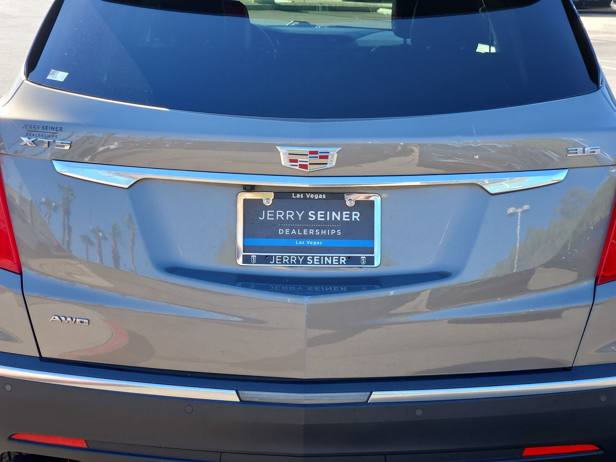 Certified 2018 Cadillac XT5 Luxury AWD/4WD image 13