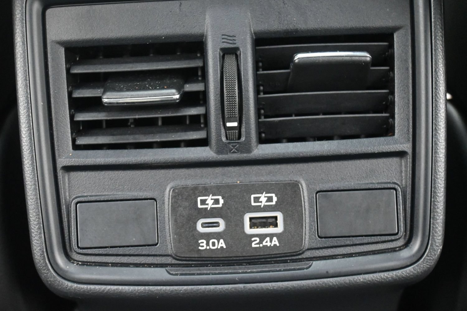 Certified 2025 Subaru Forester Premium AWD/4WD image 37