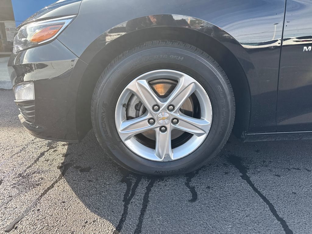 Used 2024 Chevrolet Malibu LT image 30