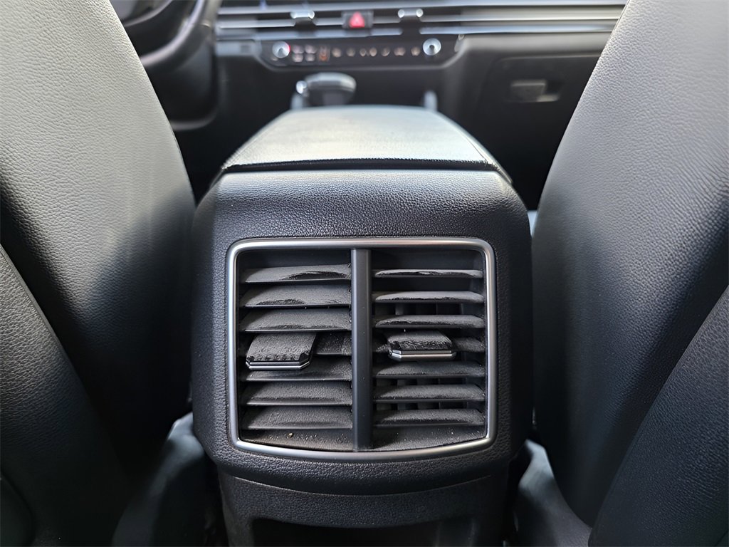 Used 2026 Kia Sportage EX image 17