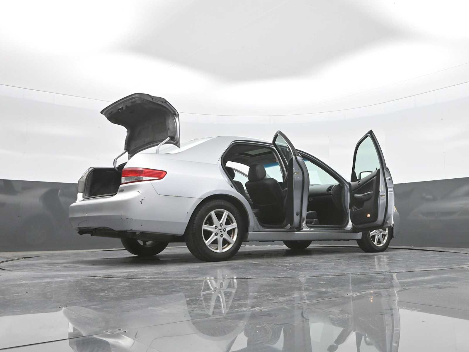 Used 2004 Honda Accord EX image 38
