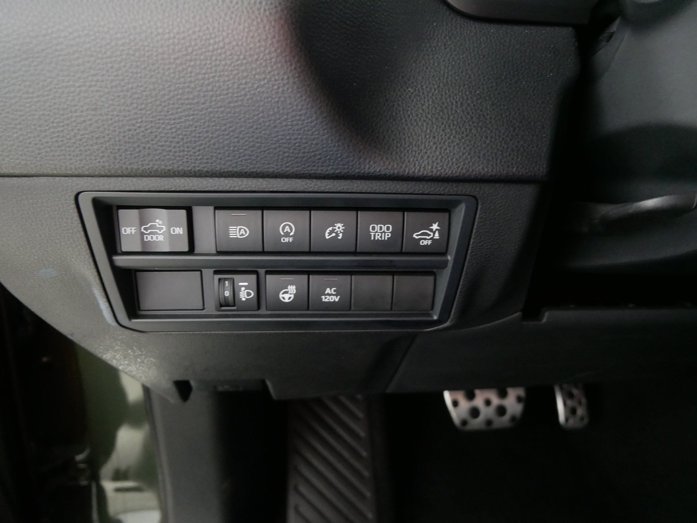 Used 2022 Toyota Tundra SR5 w/ TRD Sport Premium Package AWD/4WD image 26
