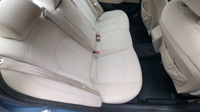 Used 2015 Hyundai Sonata SE image 20