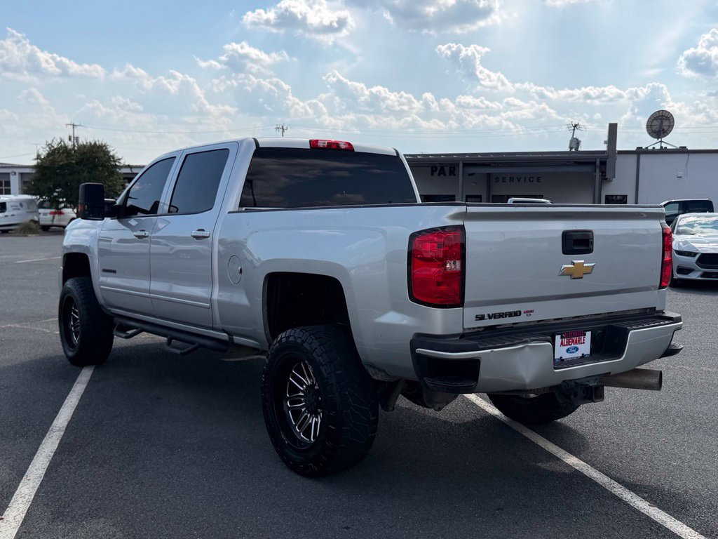 Used 2018 Chevrolet Silverado 2500 LT w/ LT Fleet Convenience Package AWD/4WD image 6