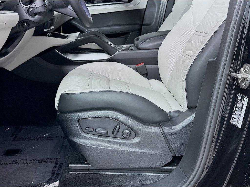 New 2026 Porsche Cayenne AWD/4WD image 22