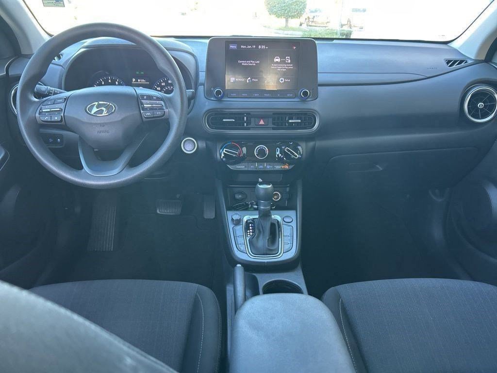 Used 2022 Hyundai Kona SEL image 10