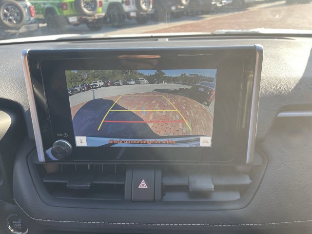 Used 2024 Toyota RAV4 XLE w/ Convenience Package FWD image 20