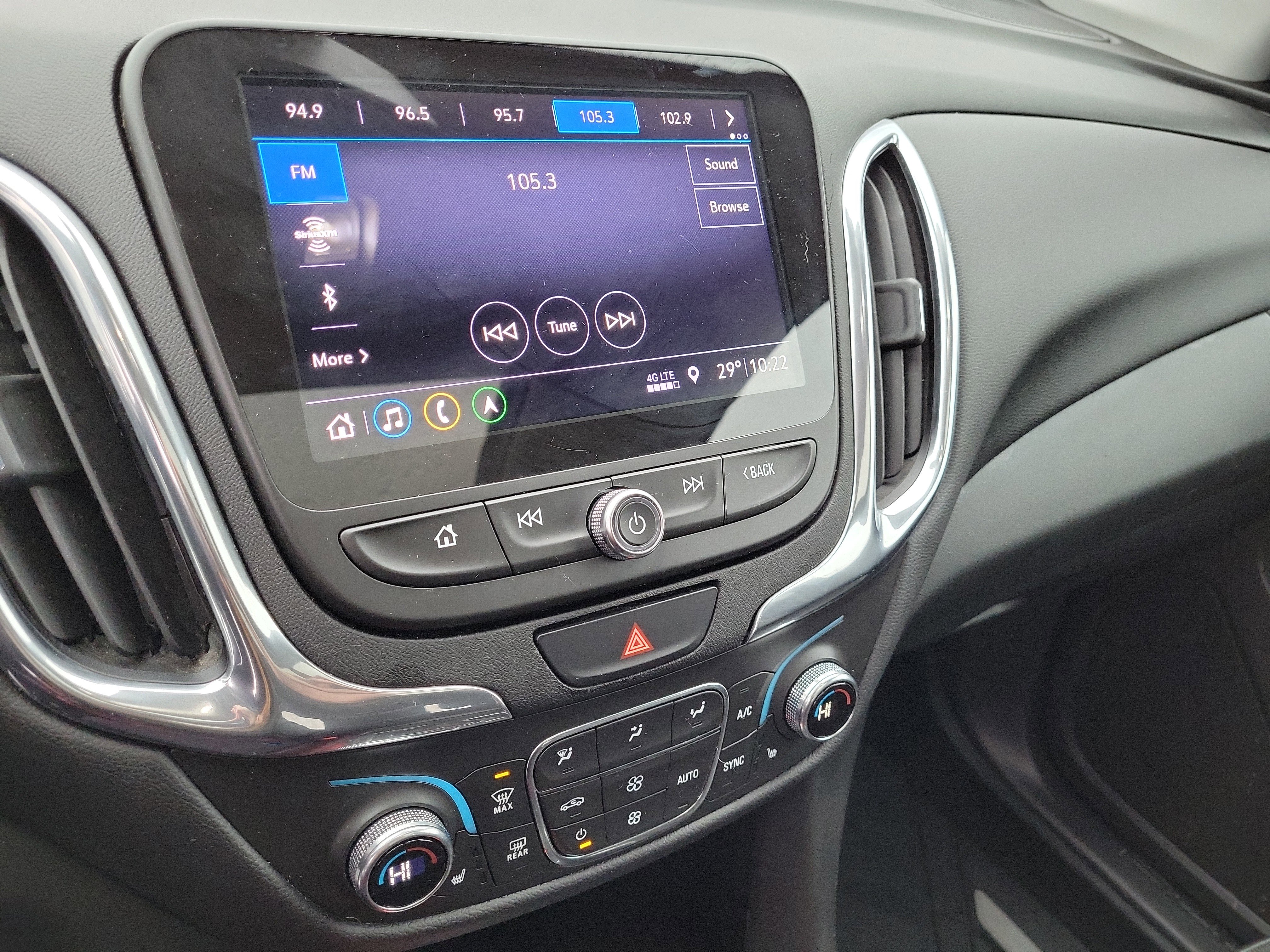 Used 2020 Chevrolet Equinox LT w/ Sport Edition image 29