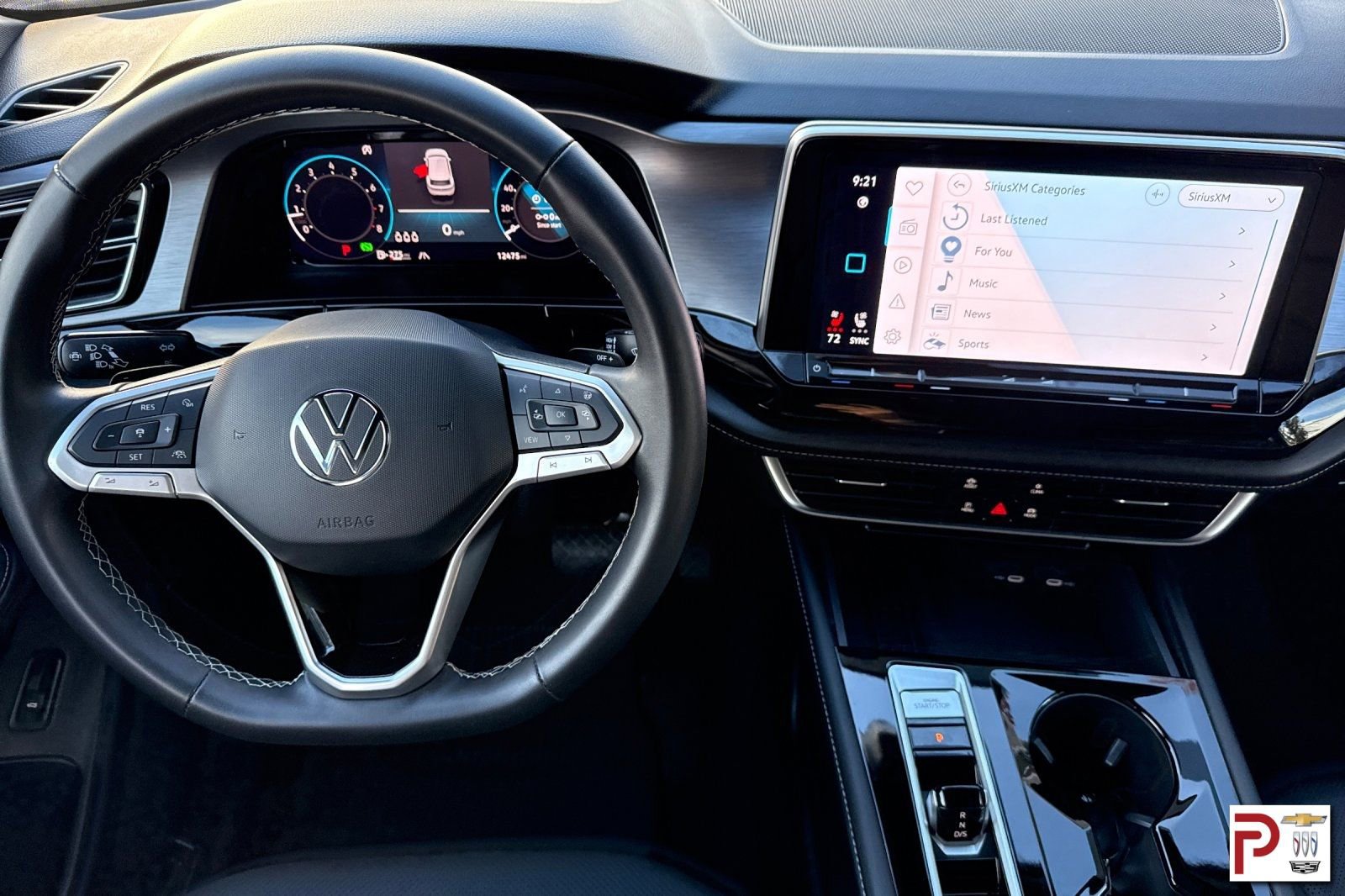 Used 2025 Volkswagen Atlas Cross Sport SE image 17