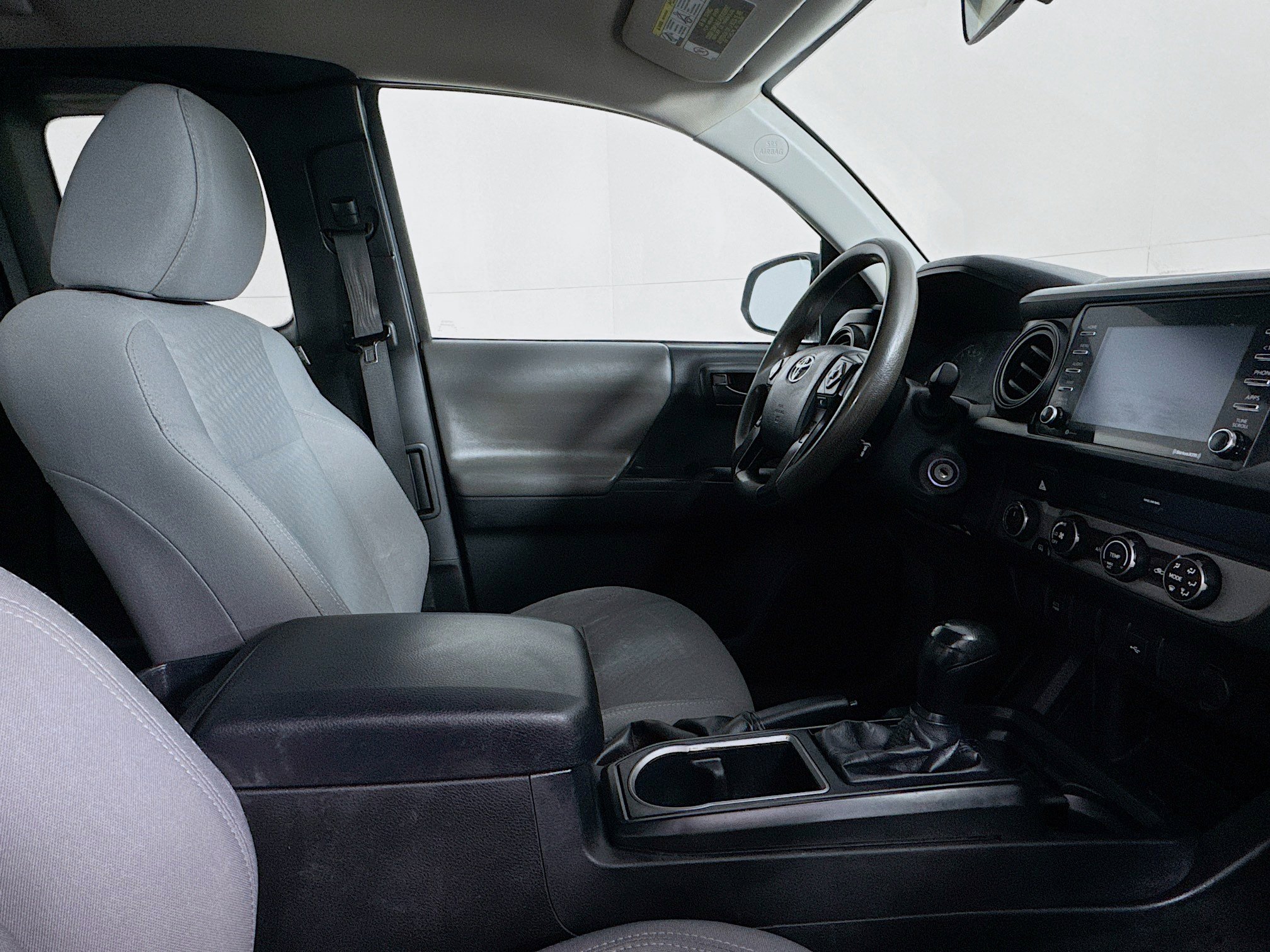 Used 2020 Toyota Tacoma SR image 25