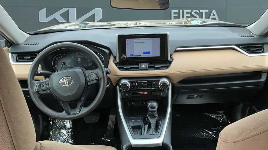 Used 2023 Toyota RAV4 XLE image 22