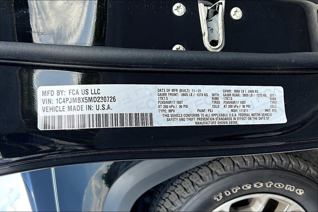 Used 2021 Jeep Cherokee Trailhawk w/ Comfort/Convenience Group image 32