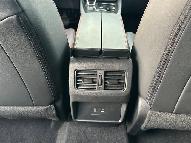 Certified 2025 Nissan Rogue SV AWD/4WD image 32