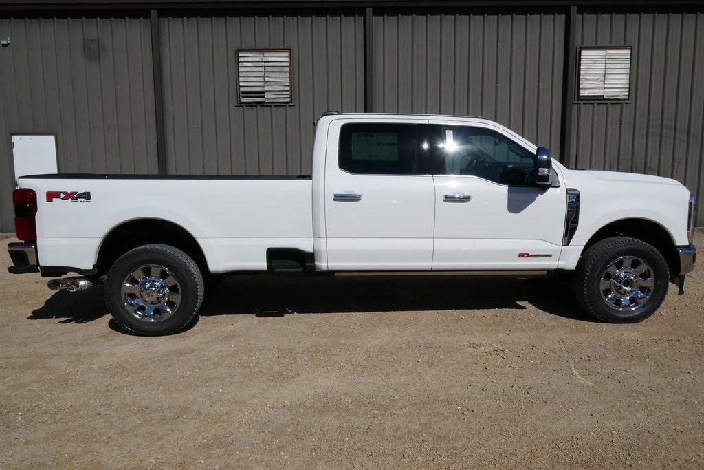 New 2026 Ford F350 King Ranch w/ Chrome Package image 3