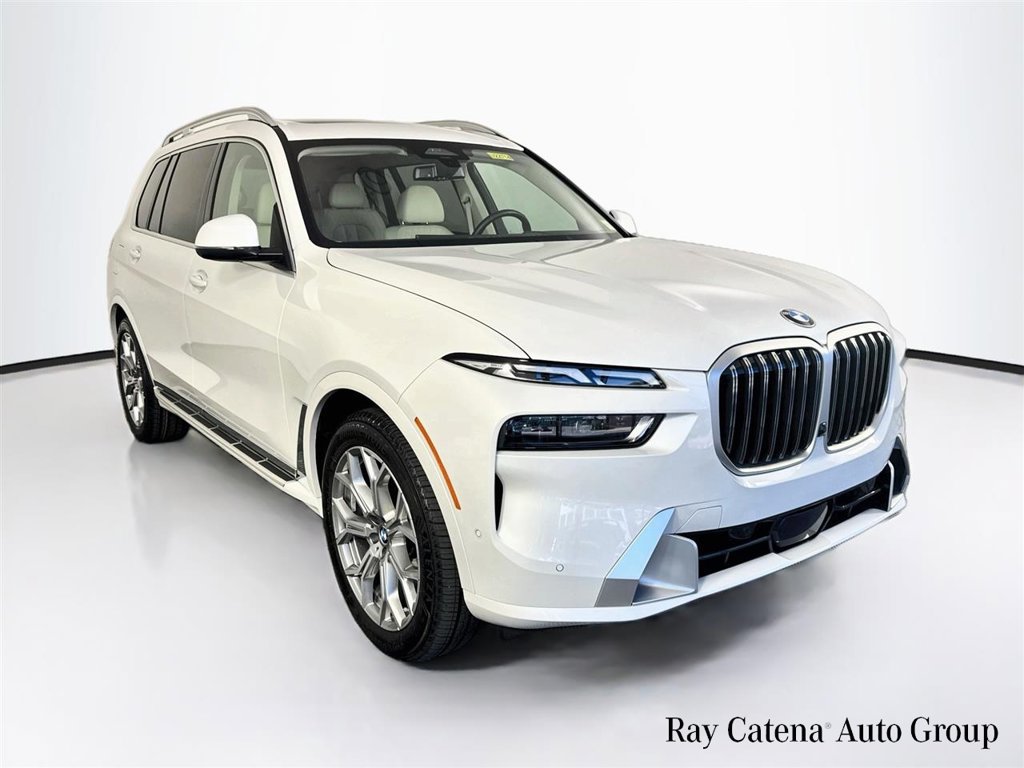 Used 2026 BMW X7 xDrive40i AWD/4WD image 1