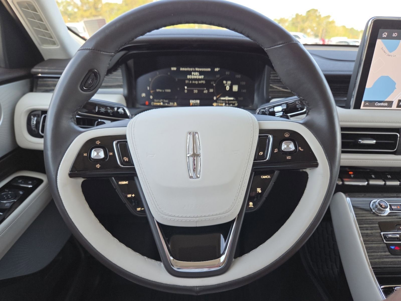 Used 2024 Lincoln Aviator Black Label image 30