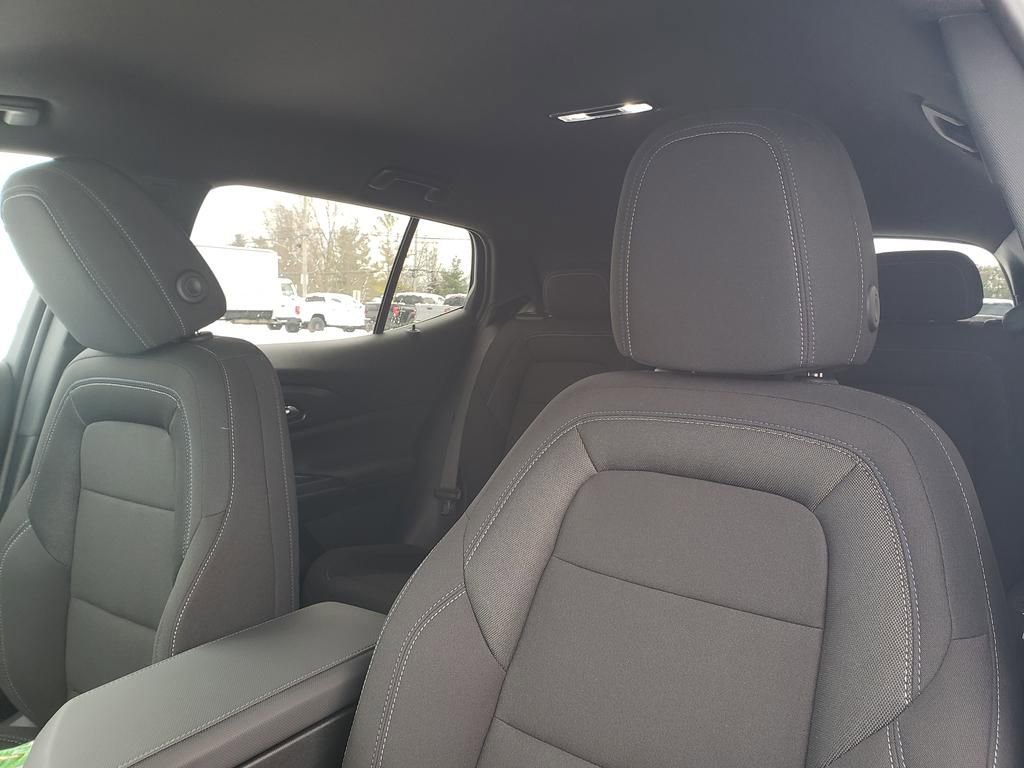 New 2026 Chevrolet Equinox EV LT image 23